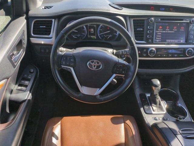 used 2019 Toyota Highlander car, priced at $26,710