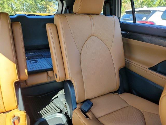 used 2024 Toyota Highlander Hybrid car, priced at $49,991