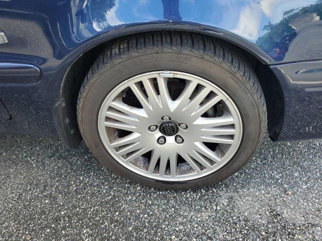used 2004 Volvo C70 car, priced at $8,995