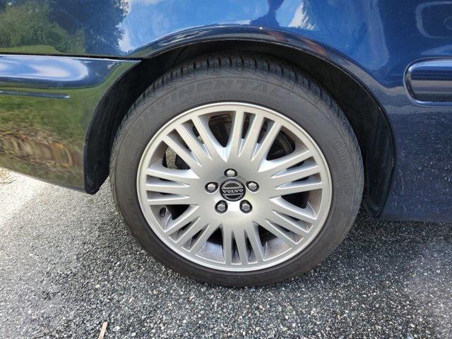 used 2004 Volvo C70 car, priced at $8,995