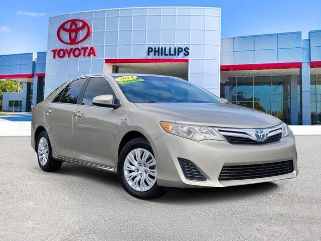 used 2014 Toyota Camry Hybrid car, priced at $9,997
