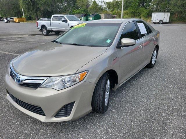 used 2014 Toyota Camry Hybrid car, priced at $9,997