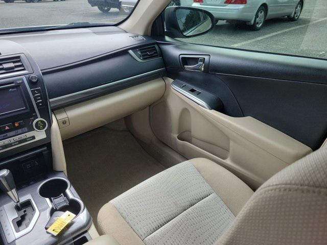 used 2014 Toyota Camry Hybrid car, priced at $9,997