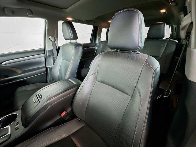 used 2017 Toyota Highlander car, priced at $18,990