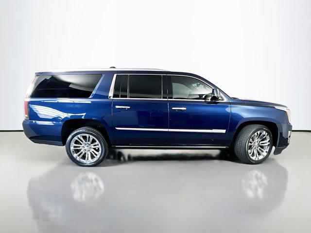 used 2019 Cadillac Escalade ESV car, priced at $38,991