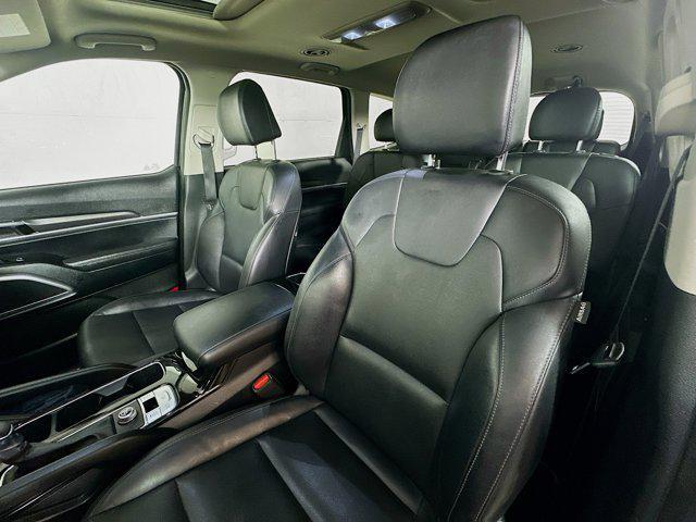 used 2022 Kia Telluride car, priced at $31,981