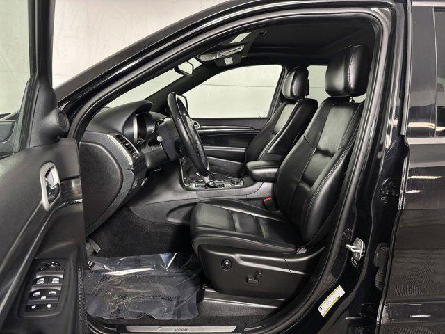 used 2022 Jeep Grand Cherokee car, priced at $25,981