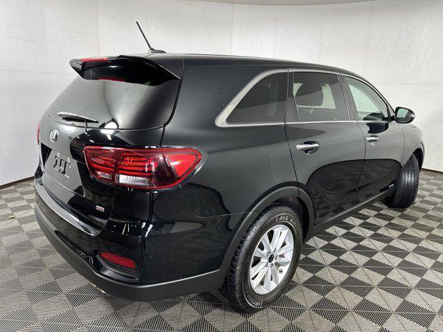 used 2020 Kia Sorento car, priced at $17,546