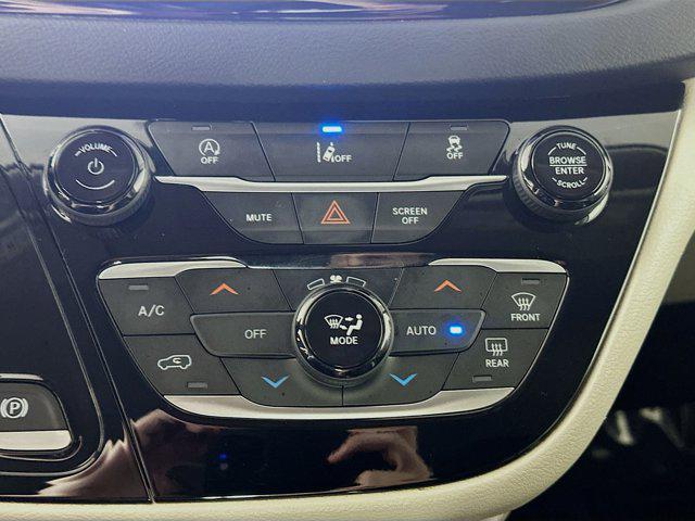 used 2022 Chrysler Pacifica car, priced at $22,587