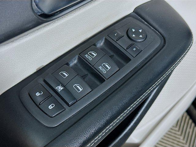 used 2022 Chrysler Pacifica car, priced at $22,587