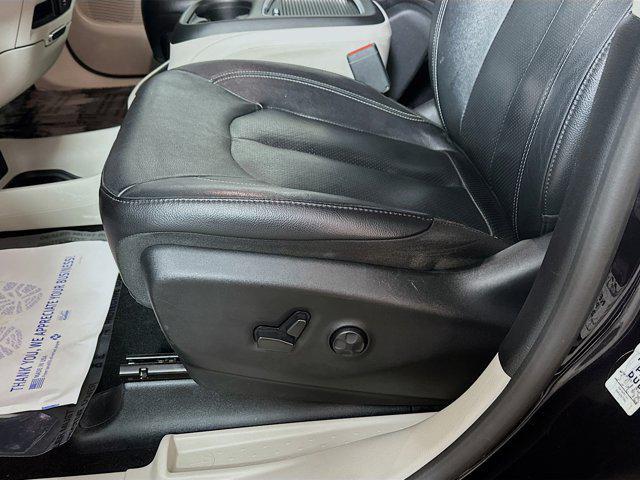 used 2022 Chrysler Pacifica car, priced at $22,587
