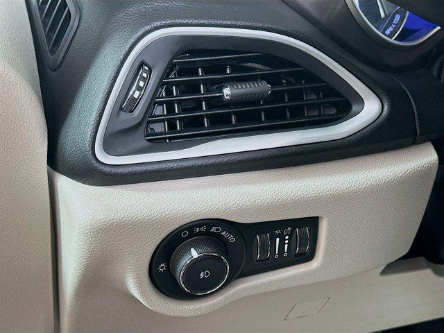 used 2022 Chrysler Pacifica car, priced at $22,587