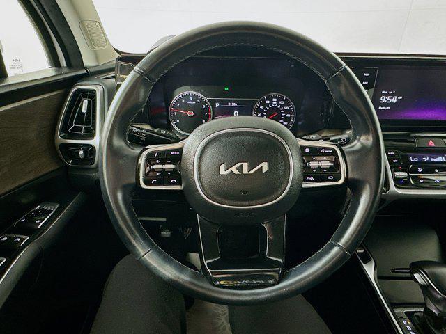 used 2022 Kia Sorento car, priced at $27,754