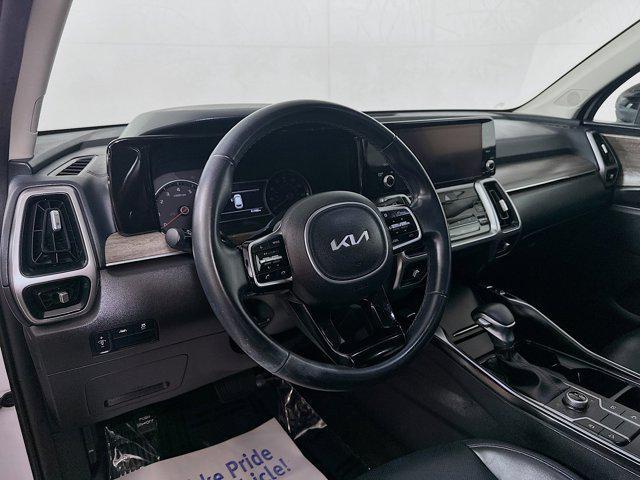 used 2022 Kia Sorento car, priced at $27,754