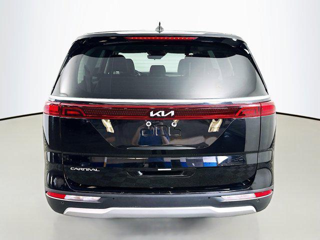 used 2024 Kia Carnival car, priced at $34,981