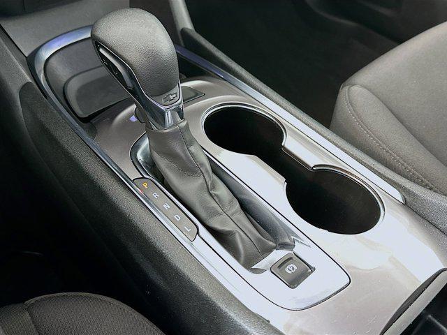 used 2022 Chevrolet Malibu car, priced at $18,761