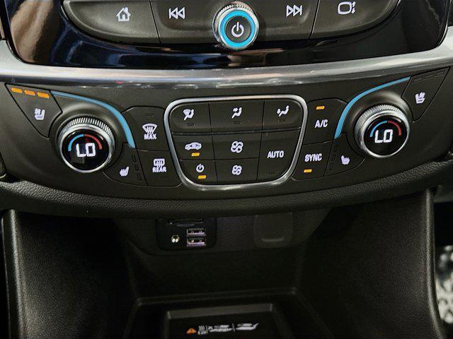 used 2023 Chevrolet Traverse car, priced at $32,548