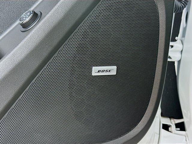 used 2023 Chevrolet Traverse car, priced at $32,548