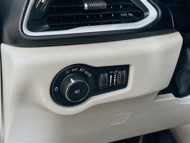 used 2022 Chrysler Pacifica car, priced at $21,650