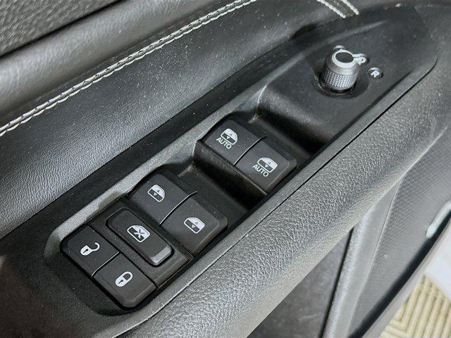 used 2022 Jeep Compass car, priced at $22,989