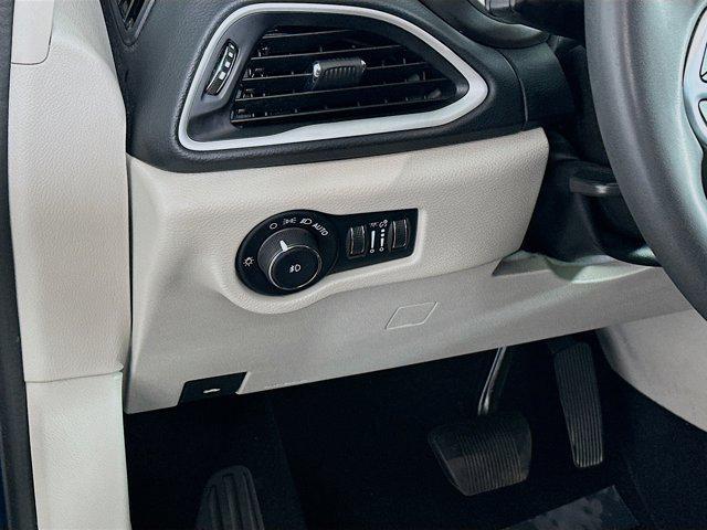 used 2022 Chrysler Pacifica car, priced at $22,489
