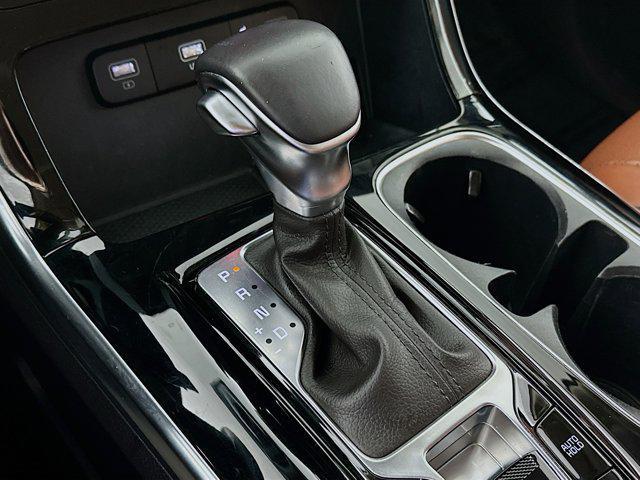 used 2024 Kia Carnival car, priced at $44,492