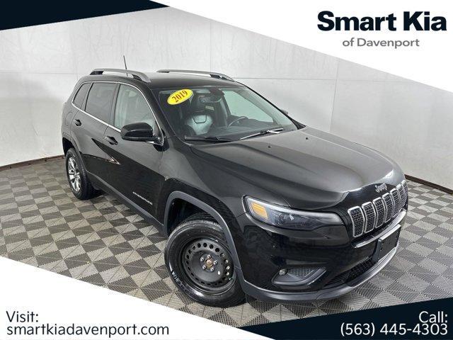 used 2019 Jeep Cherokee car, priced at $18,254