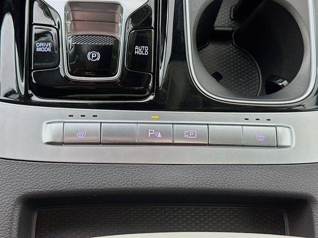 used 2022 Kia Carnival car, priced at $27,888