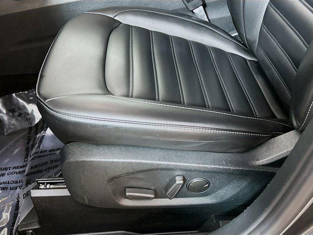 used 2020 Ford Edge car, priced at $17,999