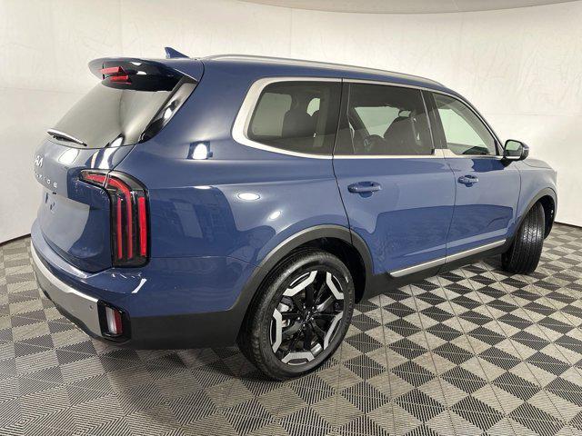 used 2023 Kia Telluride car, priced at $38,000