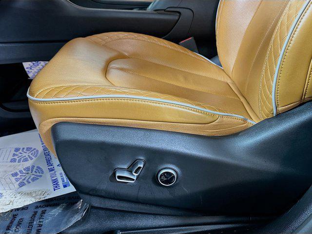 used 2021 Chrysler Pacifica car, priced at $35,438