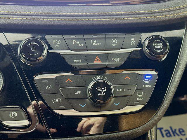 used 2021 Chrysler Pacifica car, priced at $35,438