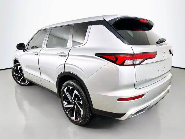 used 2022 Mitsubishi Outlander car, priced at $23,990