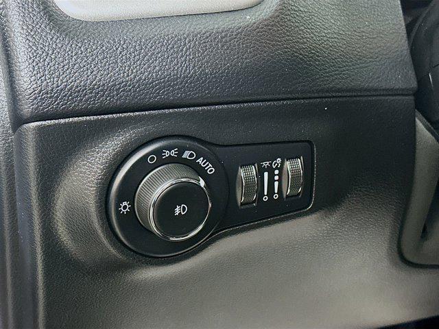 used 2021 Jeep Compass car, priced at $15,555