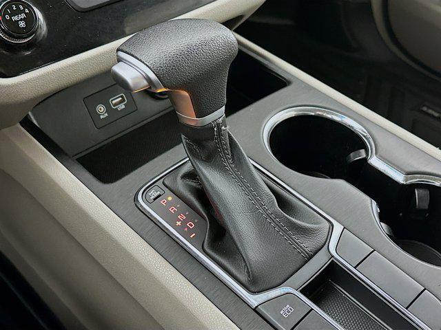 used 2021 Kia Sedona car, priced at $19,990