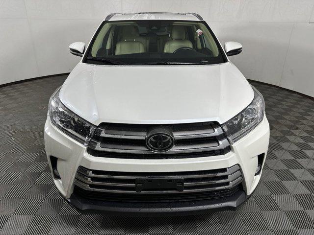 used 2018 Toyota Highlander car, priced at $29,754