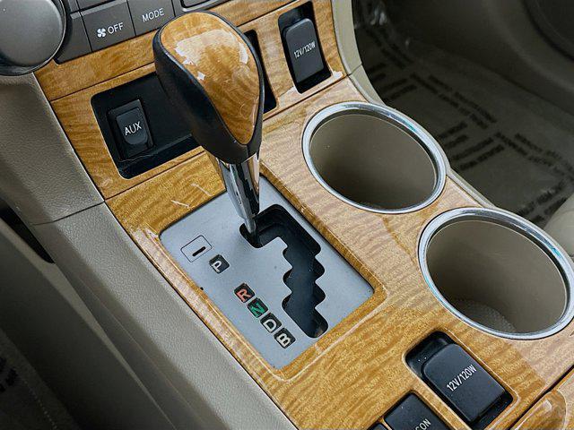 used 2008 Toyota Highlander Hybrid car, priced at $7,288