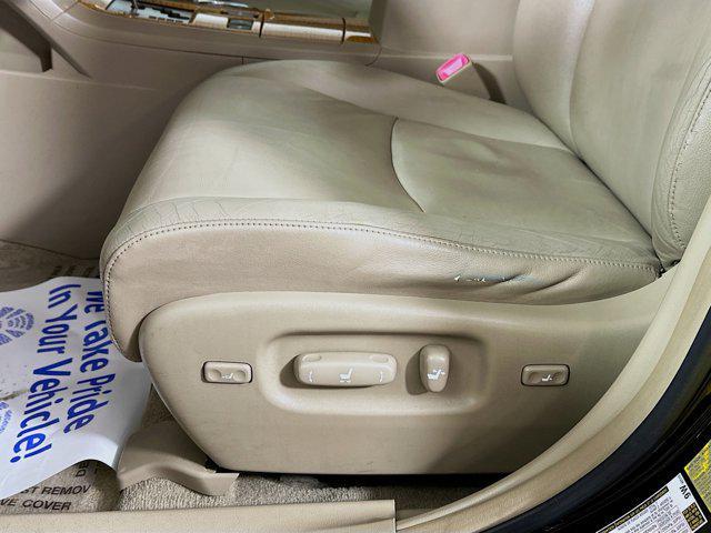 used 2008 Toyota Highlander Hybrid car, priced at $7,288