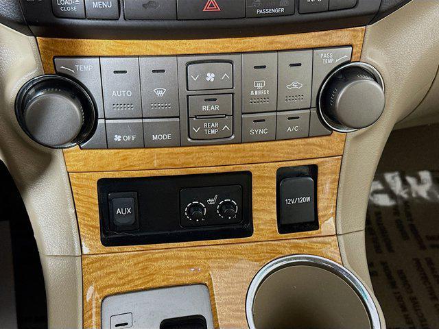 used 2008 Toyota Highlander Hybrid car, priced at $7,288