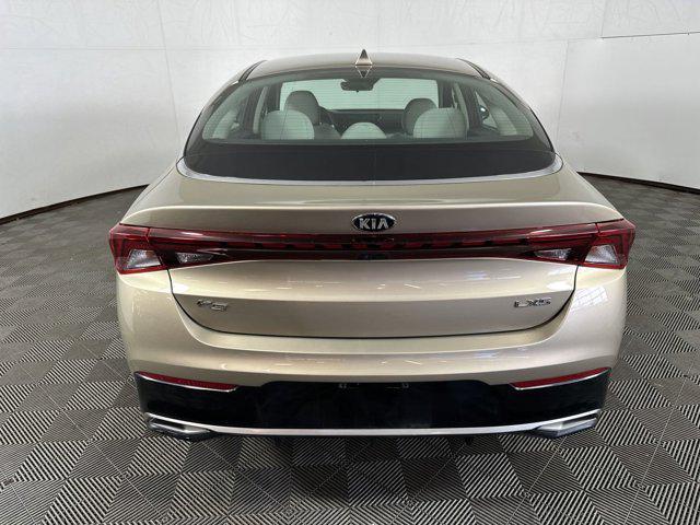 used 2021 Kia K5 car