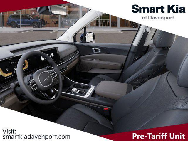 new 2025 Kia Carnival Hybrid car, priced at $43,985