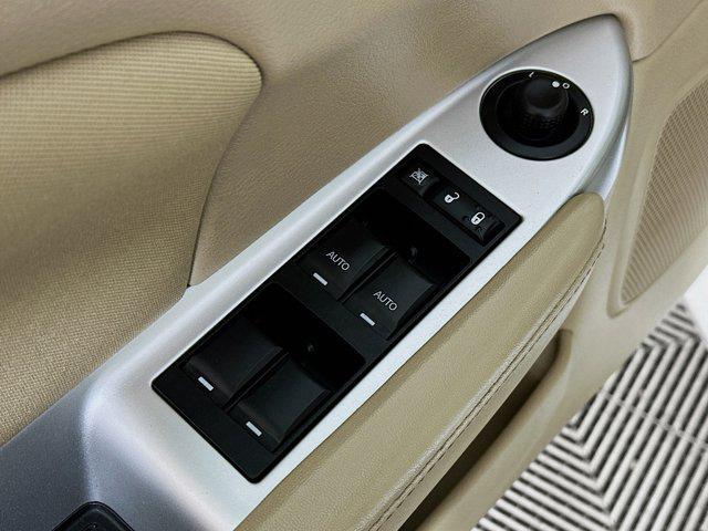 used 2014 Chrysler 200 car, priced at $9,957