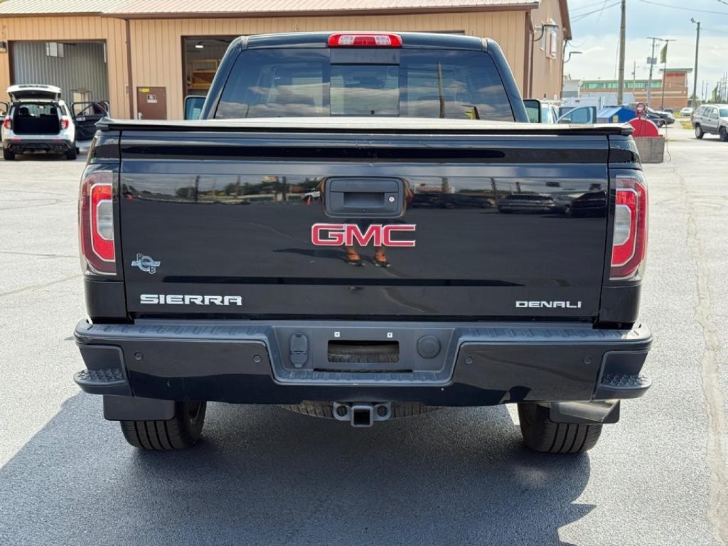 used 2018 GMC Sierra 1500 car, priced at $32,800