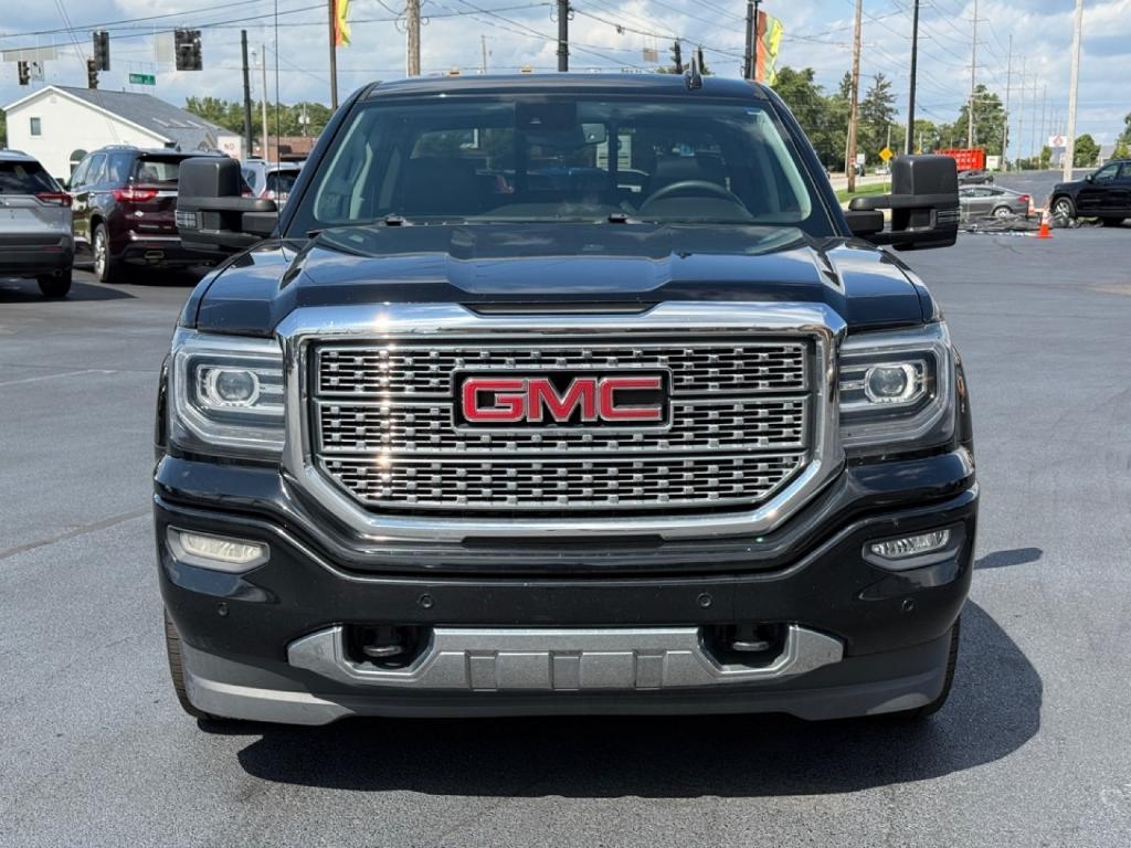 used 2018 GMC Sierra 1500 car, priced at $32,800