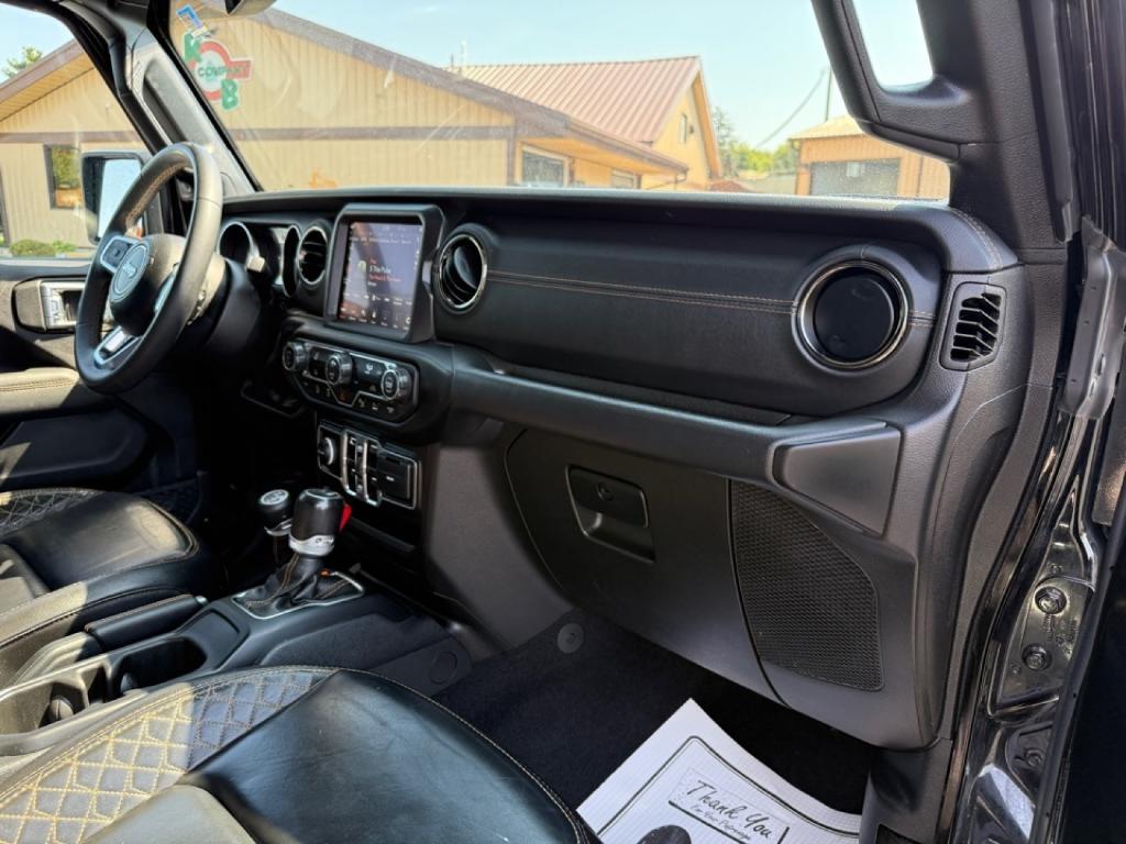 used 2023 Jeep Gladiator car, priced at $34,355
