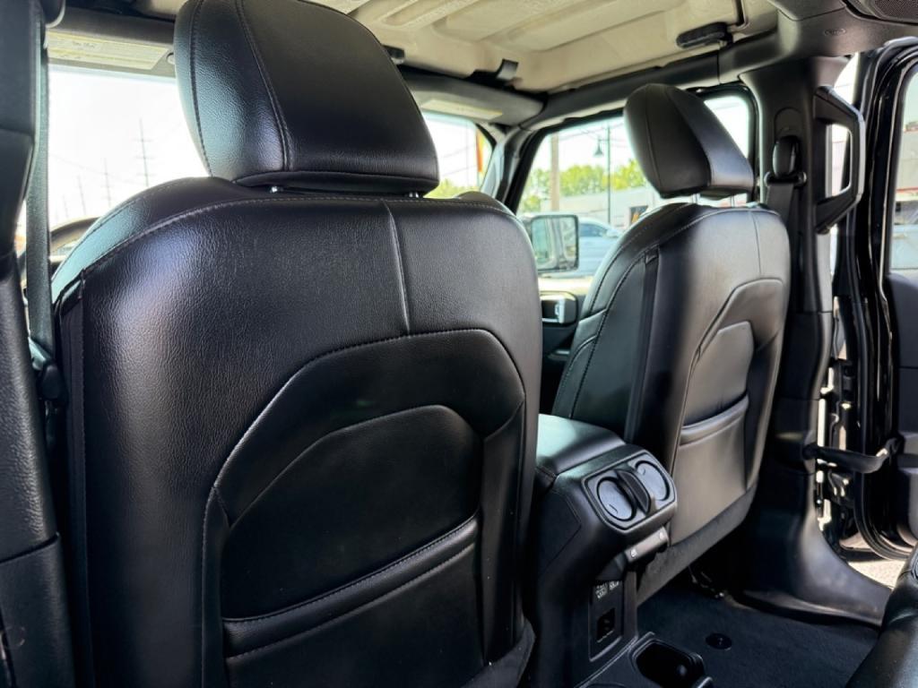 used 2023 Jeep Gladiator car, priced at $34,355