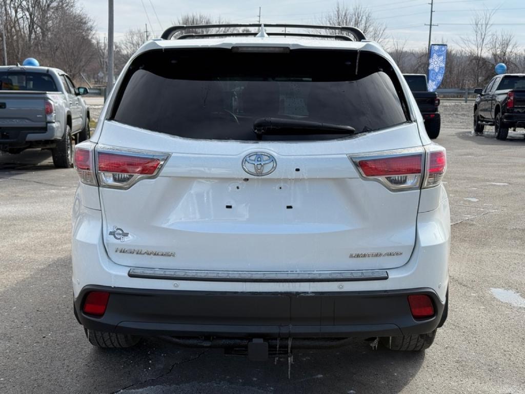 used 2015 Toyota Highlander car, priced at $19,380