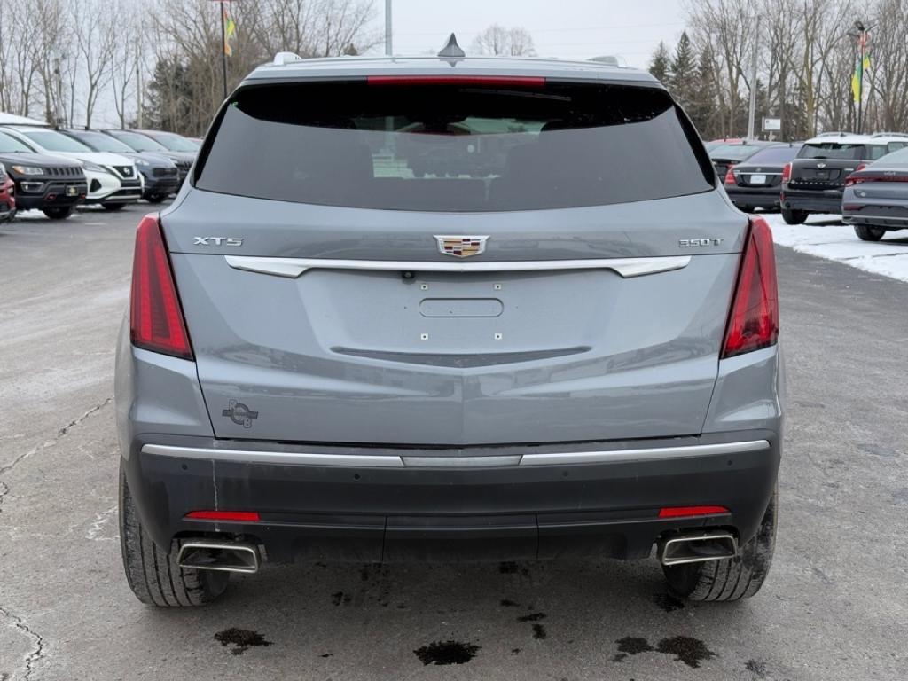 used 2021 Cadillac XT5 car, priced at $25,988