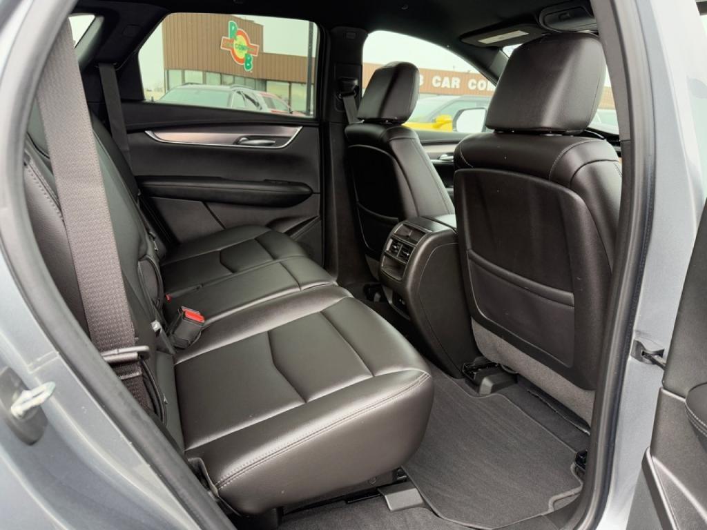 used 2021 Cadillac XT5 car, priced at $25,988