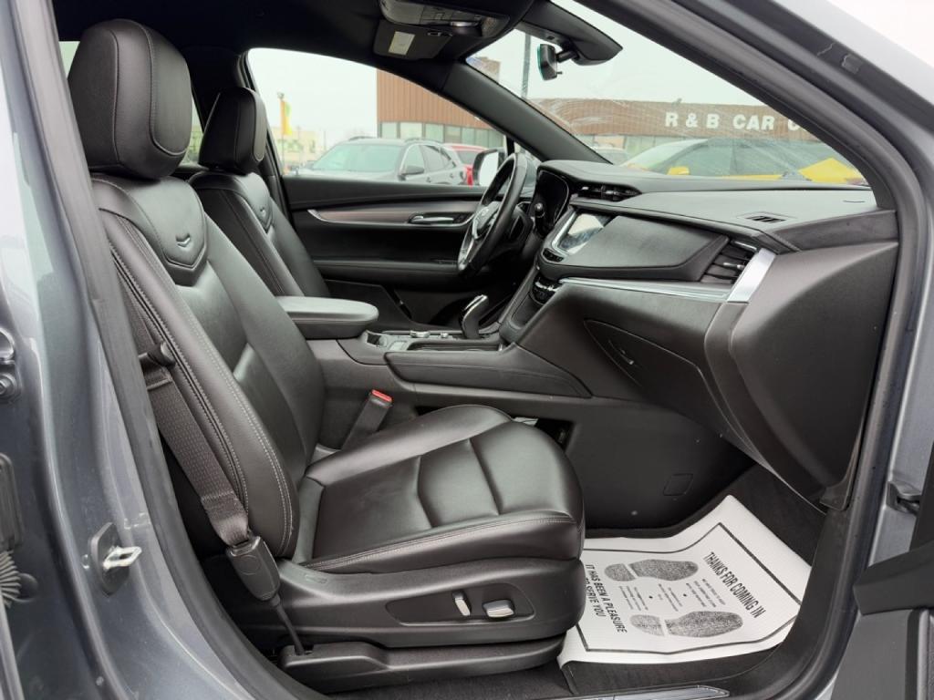 used 2021 Cadillac XT5 car, priced at $25,988